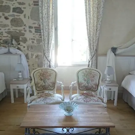 Couette-café Le Manoir Aux Douves Bazoges-en-Paillers